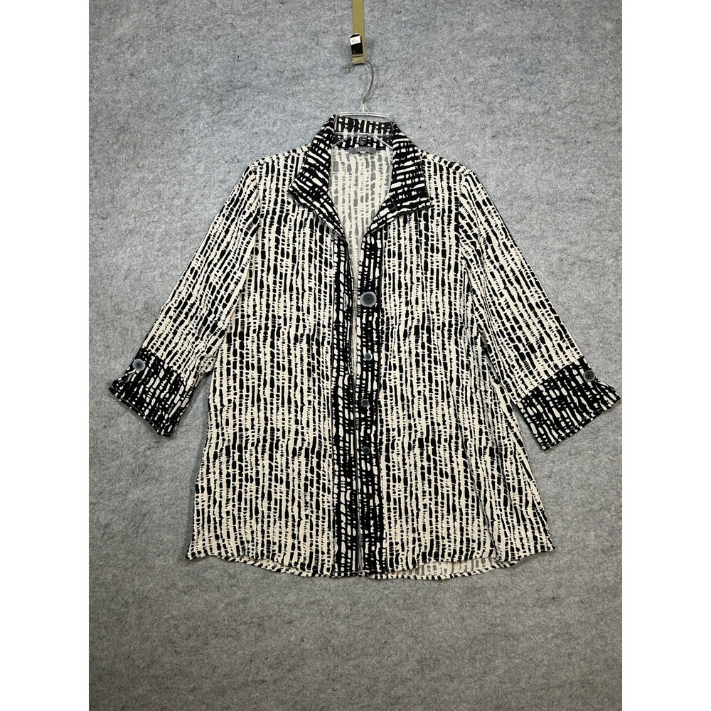 Habitat Clothes to Live in Top Small Abstract Tunic black & white Button - Picture 9 of 15
